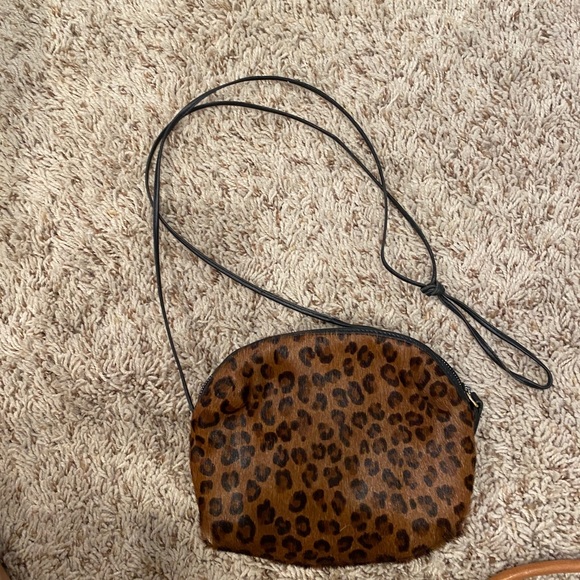 Mini leather cowhide leopard cheetah purse - Picture 3 of 4